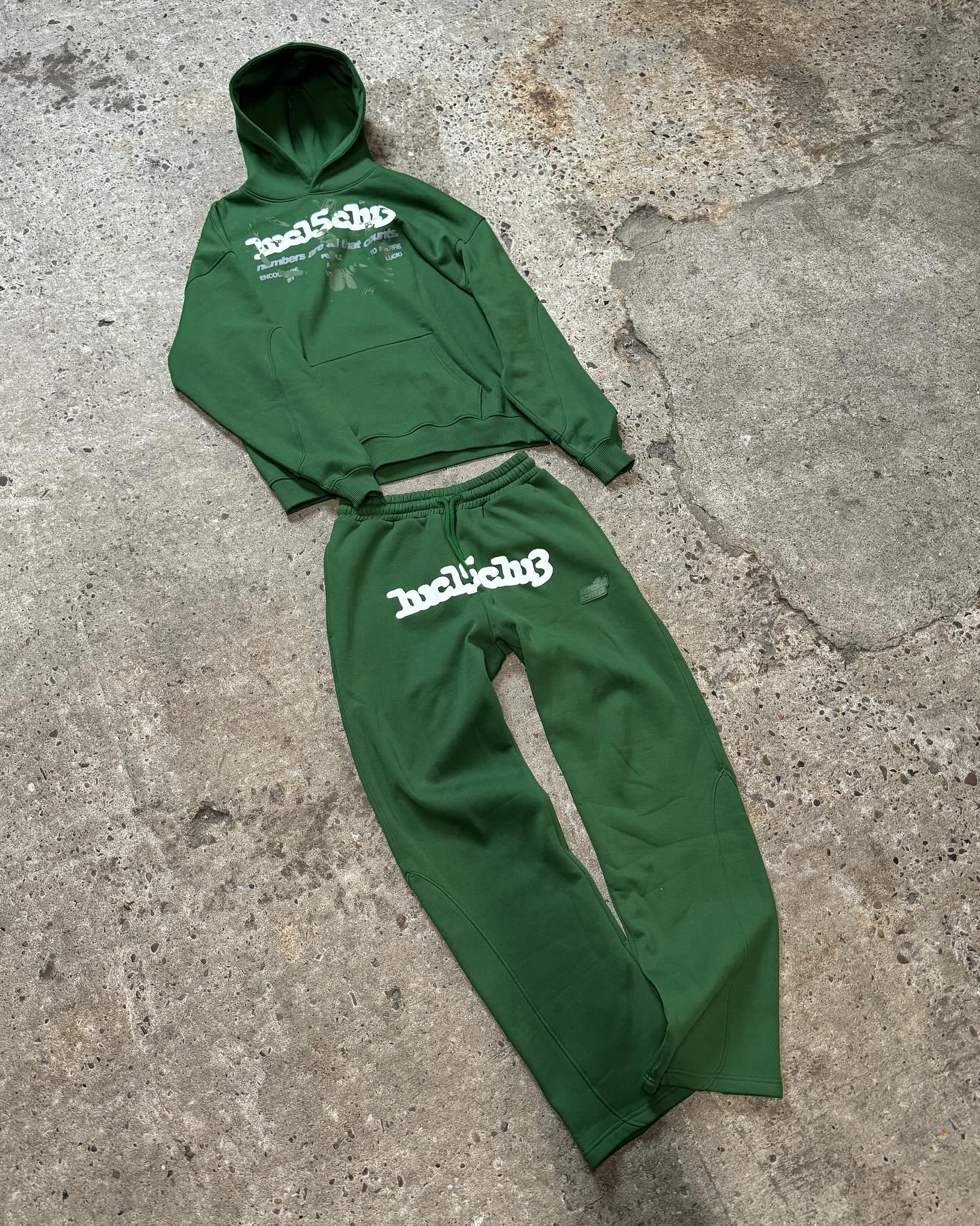 OEM Custom Applique Patch Embroidery Jogger Tracksuits Sweatsuit Hoodie And Sweatpants Set For Men