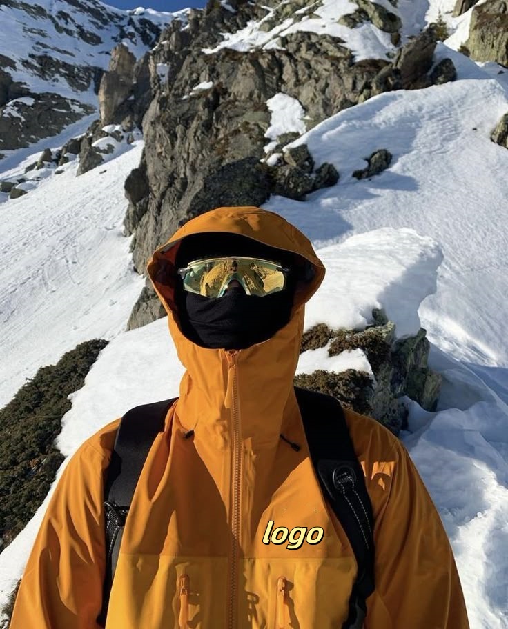 Custom Sportswear Windbreaker Outdoor Mountaineering Casual Jacket Ladies Tracksuits Men Sweatsuit Sports Wear